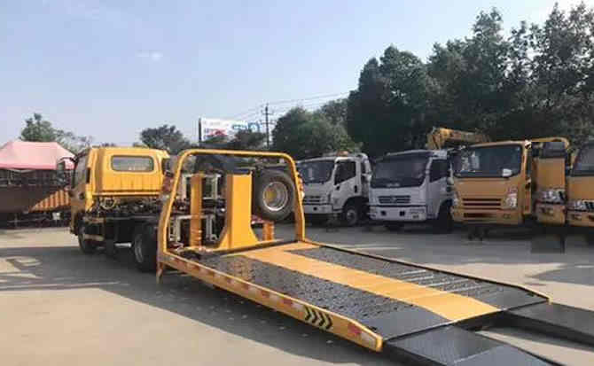 泸州汽车中途维修案例